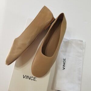 NIB Vince Maxwell Italian Leather Ballet Flat Glove Shoes in Sand $225